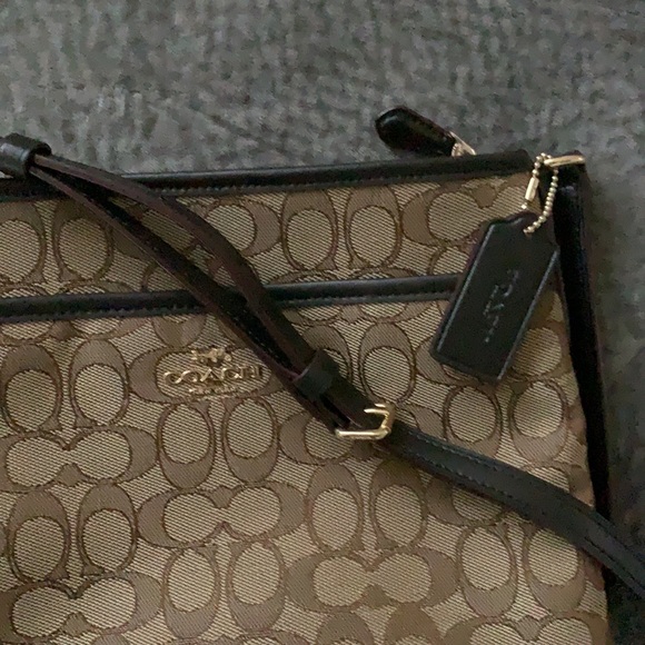 Coach handbag - Picture 8 of 8